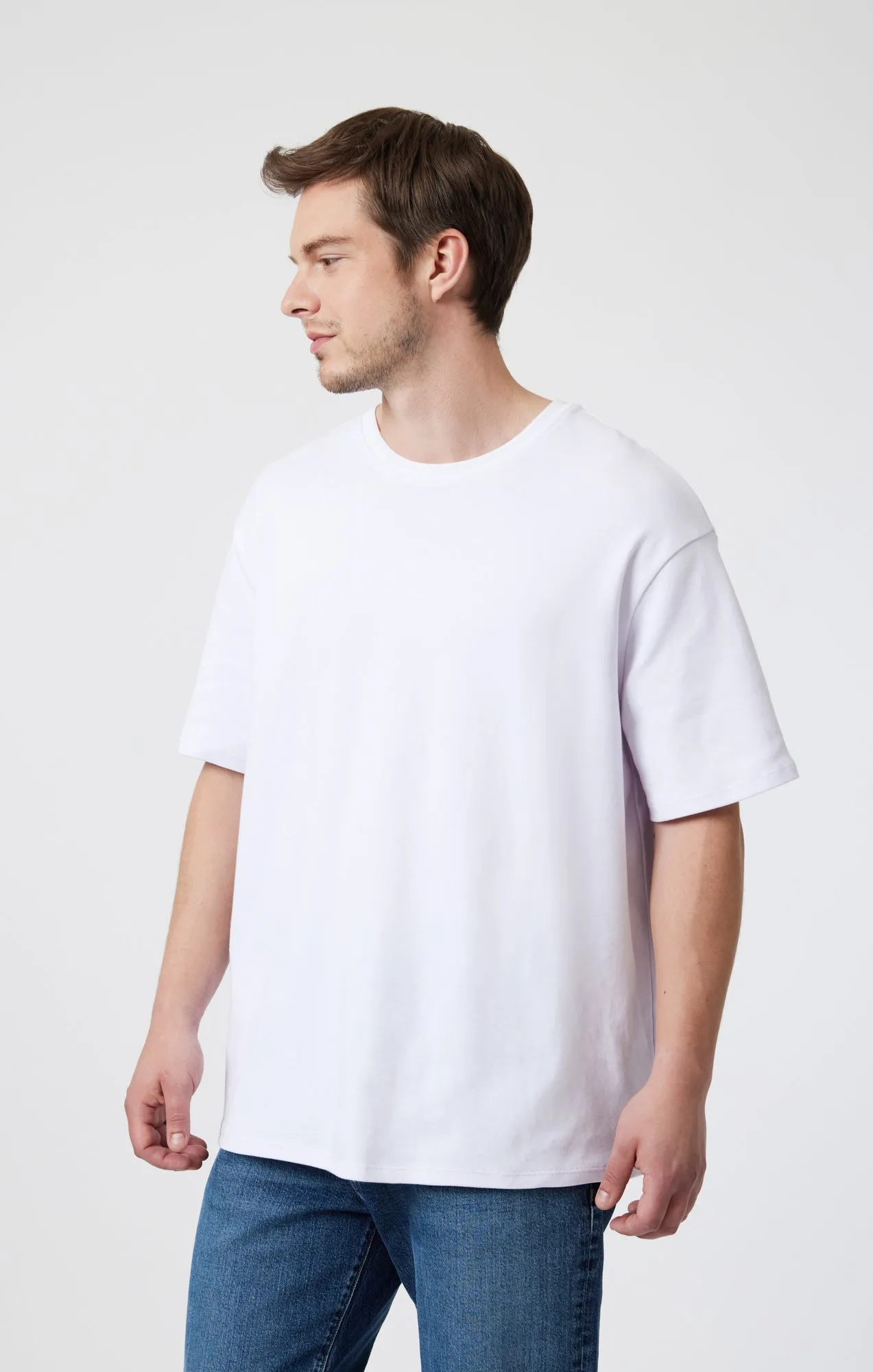 DROP SHOULDER T-SHIRT IN WHITE