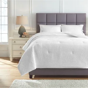 Maurilio Queen Comforter Set