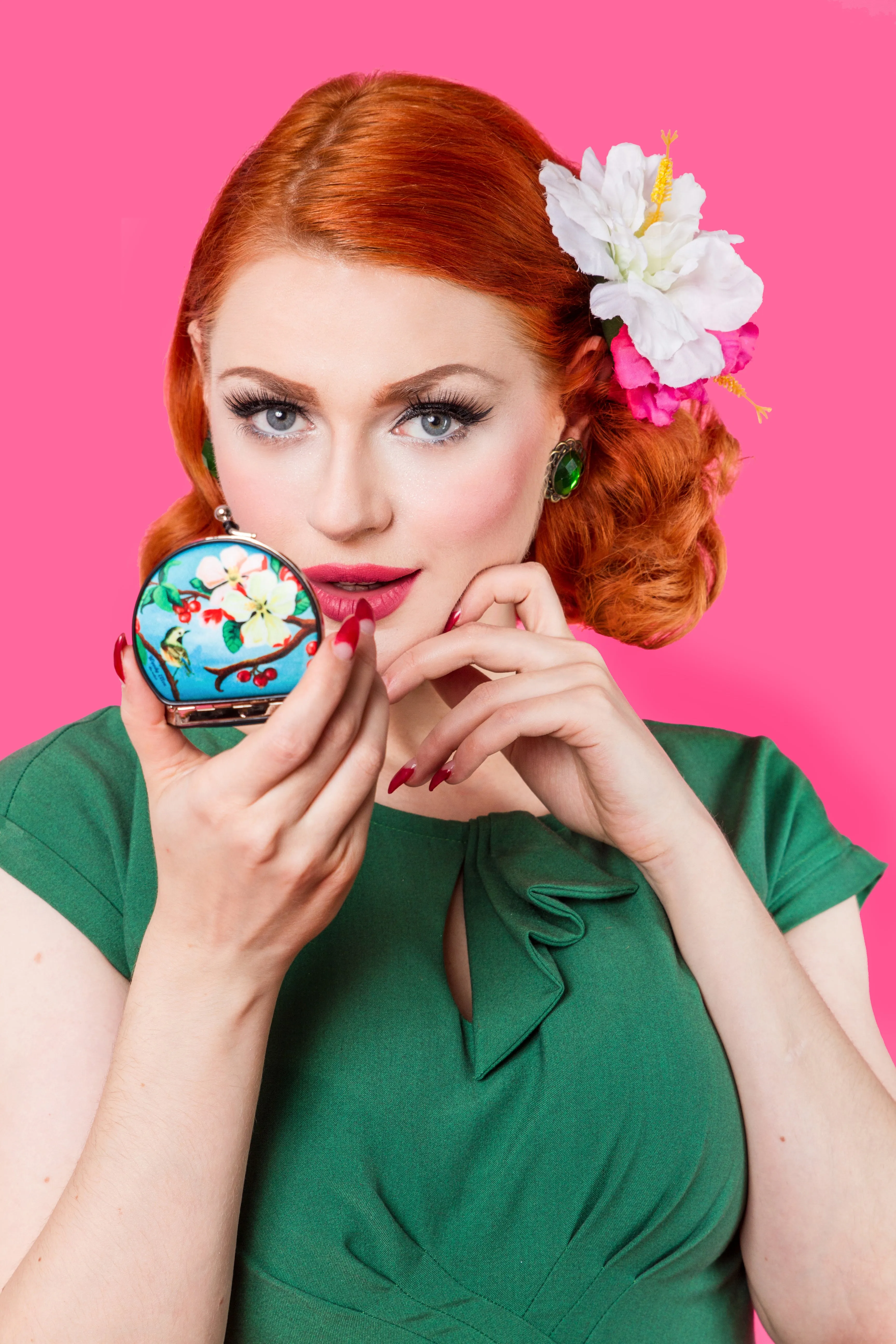 Retro compact mirror, Blossom