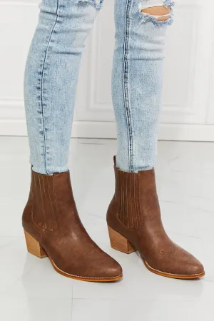 Stacked Heel Chelsea Boot in Chestnut